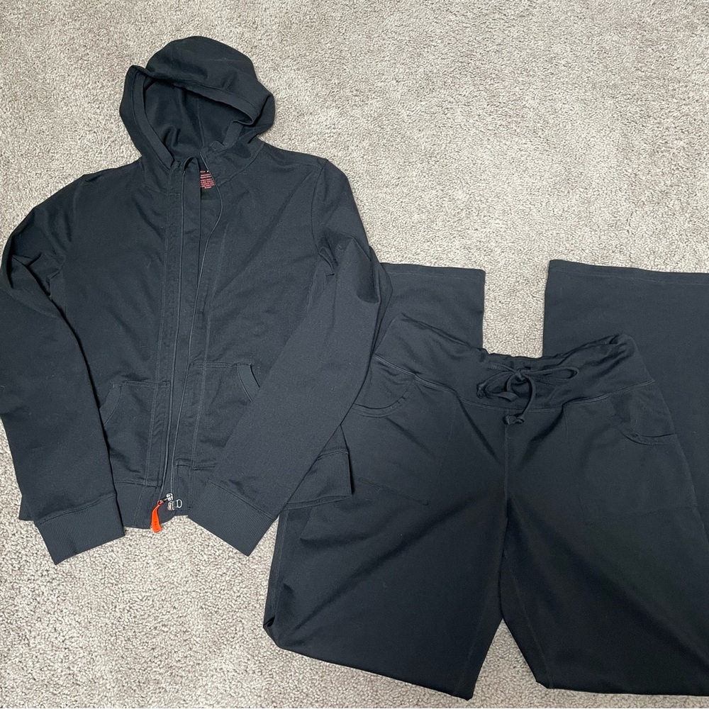 Zella black athletic leisure set suit capris and jacket small